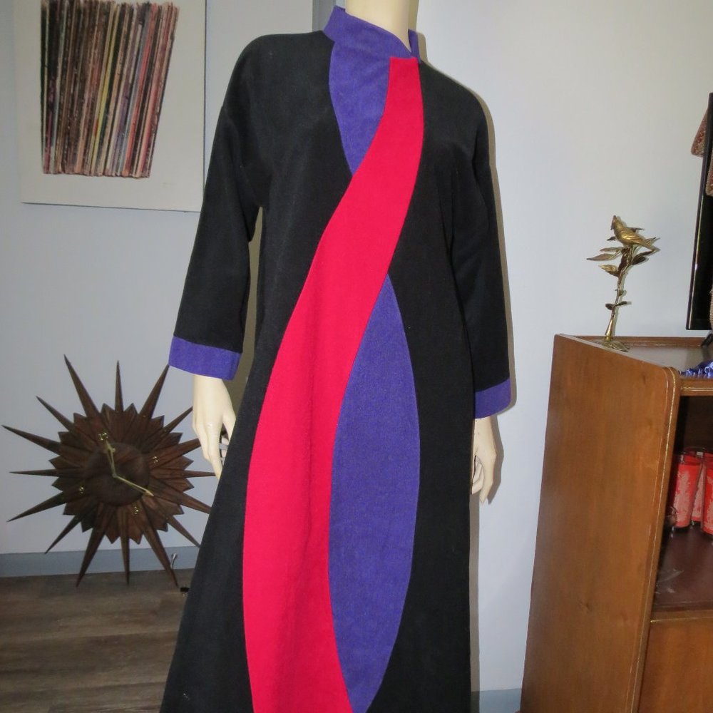 Vintage Vanity Fair Loungewear Velour Caftan House Dress Robe - Picture 1 of 8